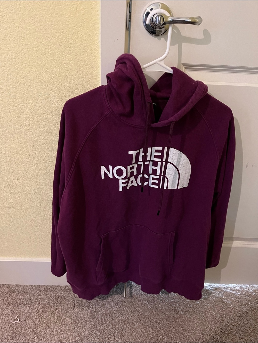 XL The North Face Women's Purple Logo Hoodie Sweater
